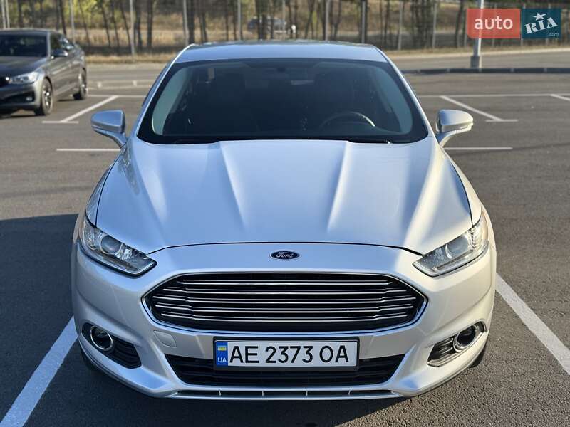 Седан Ford Fusion 2013 в Днепре