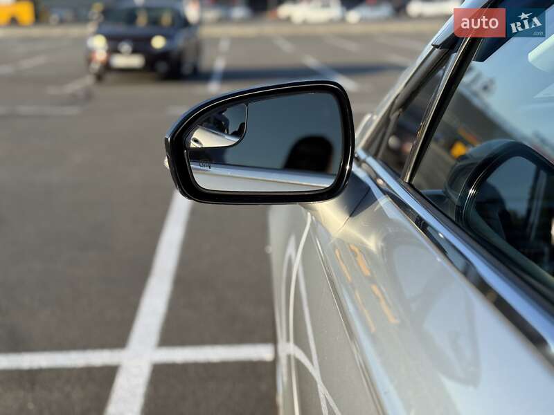 Седан Ford Fusion 2013 в Днепре