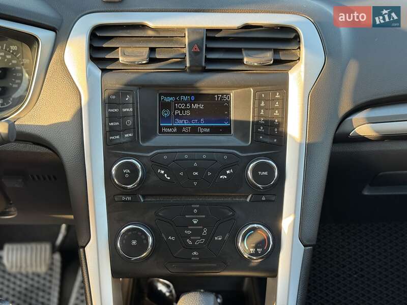 Седан Ford Fusion 2013 в Днепре