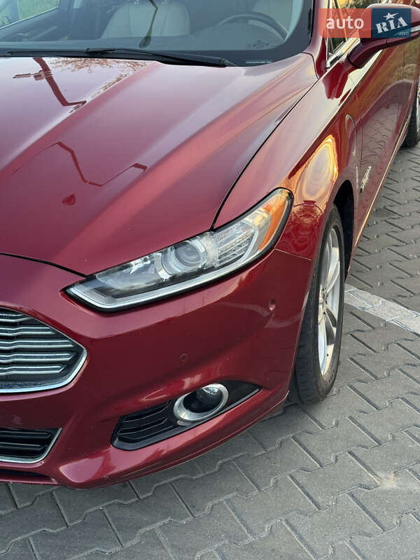 Седан Ford Fusion 2014 в Києві