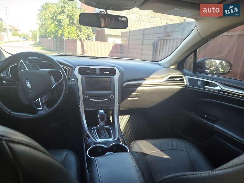 Седан Ford Fusion 2015 в Ивано-Франковске