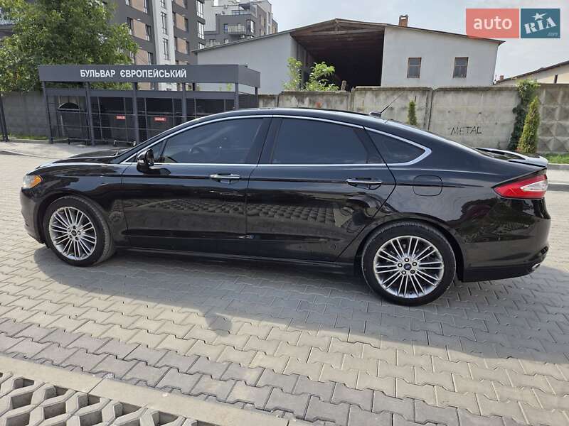Седан Ford Fusion 2015 в Ивано-Франковске