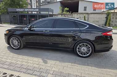 Седан Ford Fusion 2015 в 