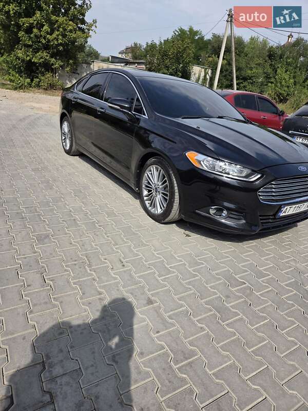 Седан Ford Fusion 2015 в Ивано-Франковске