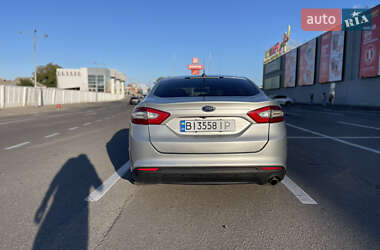 Седан Ford Fusion 2014 в 
