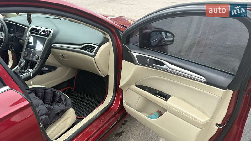 Седан Ford Fusion 2012 в Киеве