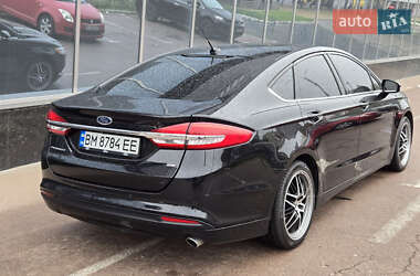 Седан Ford Fusion 2017 в 