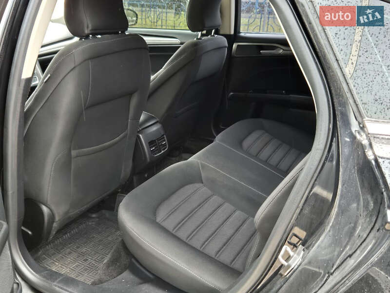 Седан Ford Fusion 2017 в Києві