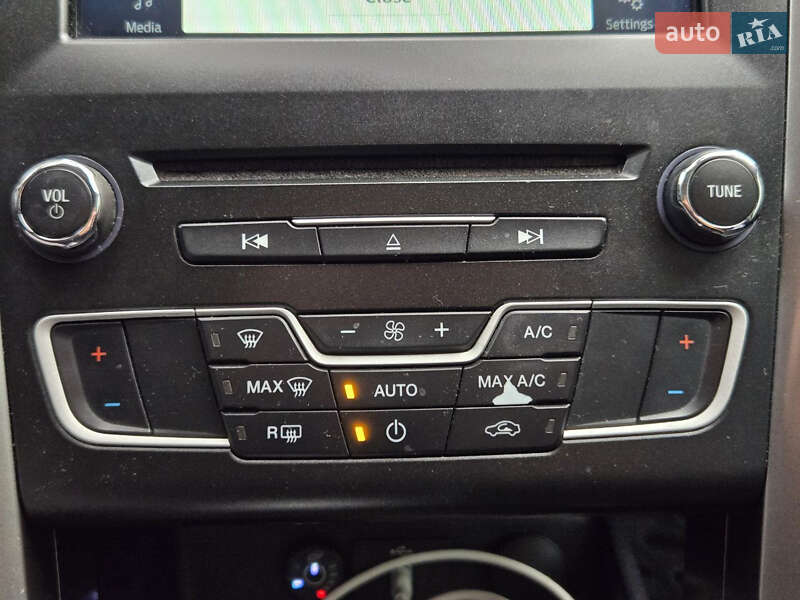 Седан Ford Fusion 2017 в Києві