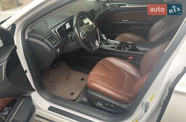 Ford Fusion 2015
