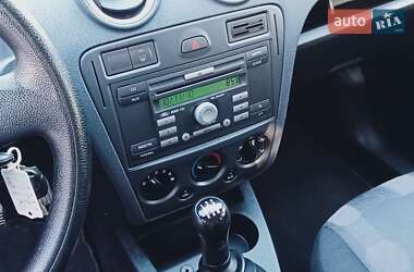Хетчбек Ford Fusion 2009 в 