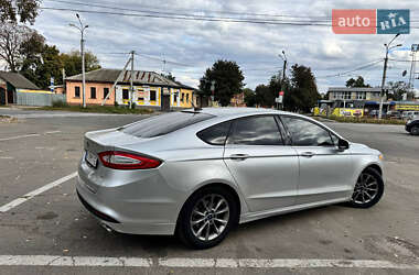 Седан Ford Fusion 2013 в 