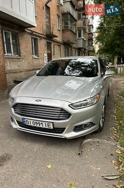 Седан Ford Fusion 2013 в 