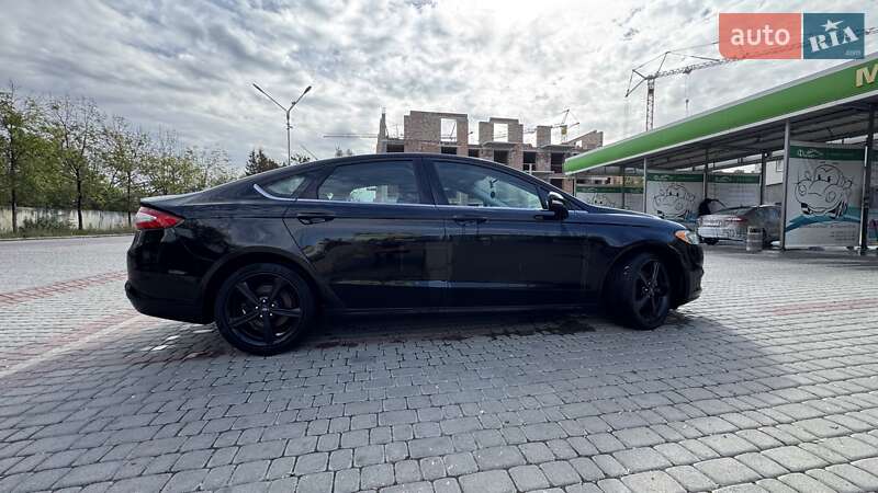 Седан Ford Fusion 2016 в Ивано-Франковске