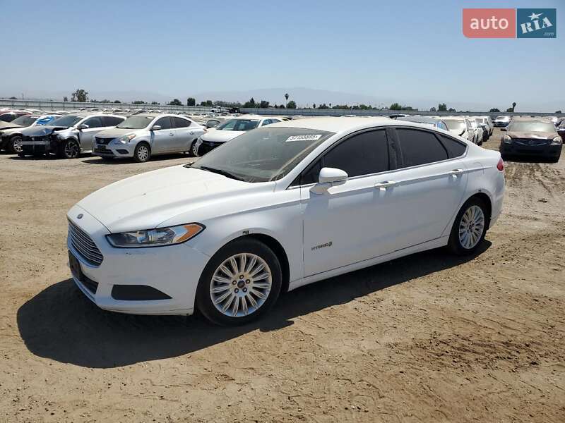 Седан Ford Fusion 2016 в Хмельницком