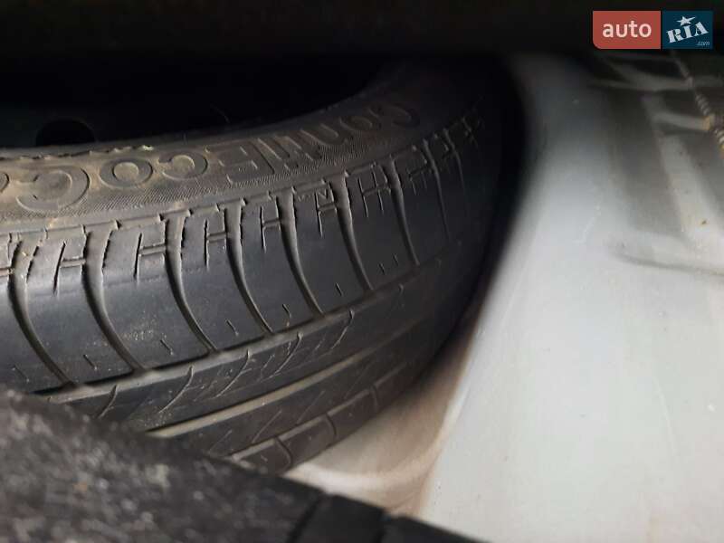 Хэтчбек Ford Fusion 2006 в Полтаве фото 65 Хэтчбек Ford Fusion 2006 в Полтаве