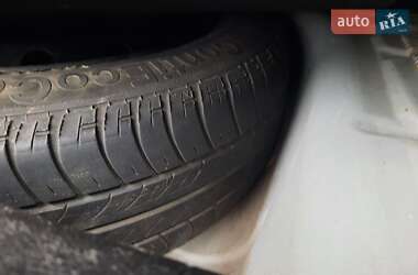 Хэтчбек Ford Fusion 2006 в 