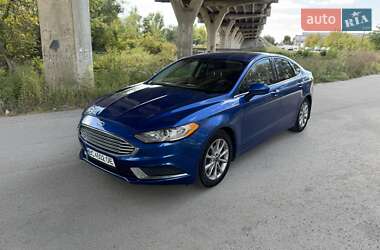 Седан Ford Fusion 2017 в 