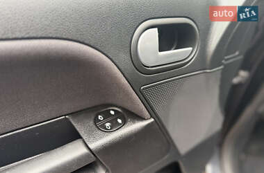 Хетчбек Ford Fusion 2009 в 