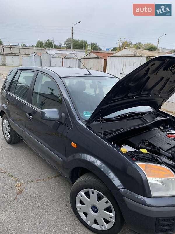 Хэтчбек Ford Fusion 2006 в Кременчуге