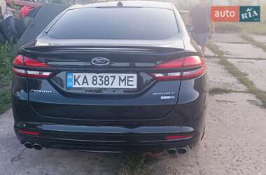 Седан Ford Fusion 2017 в 