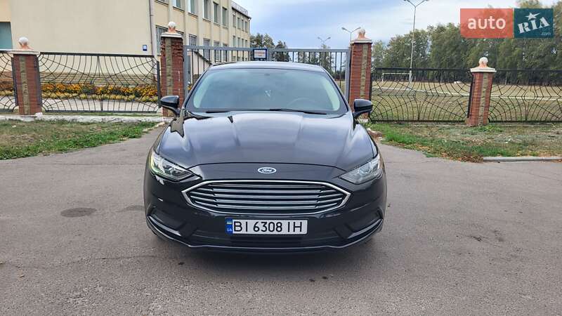 Седан Ford Fusion 2016 в Полтаві