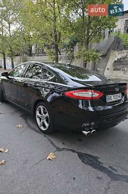 Седан Ford Fusion 2013 в 