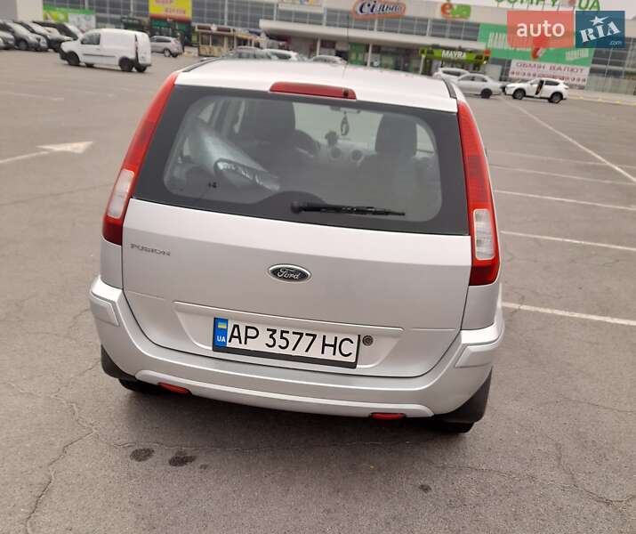 Хэтчбек Ford Fusion 2010 в Запорожье