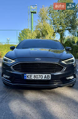 Седан Ford Fusion 2016 в 
