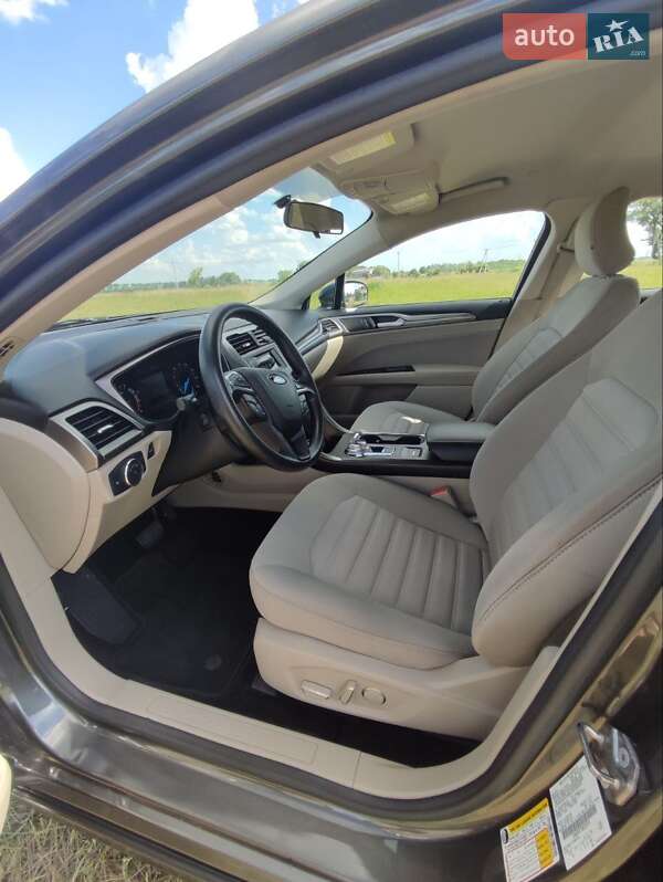 Седан Ford Fusion 2016 в Ивано-Франковске