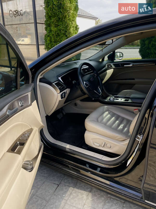 Седан Ford Fusion 2016 в Ивано-Франковске