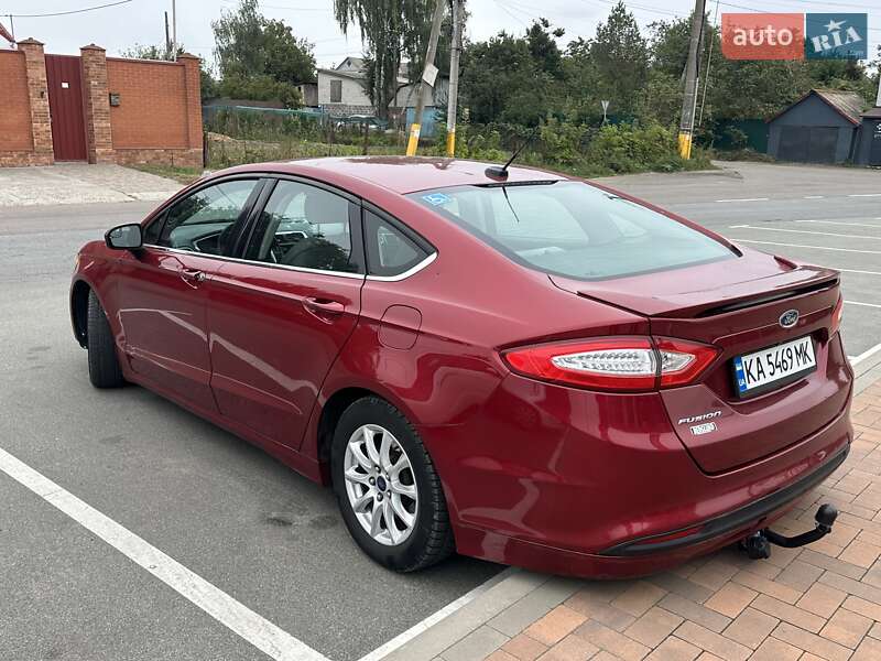 Седан Ford Fusion 2015 в Киеве