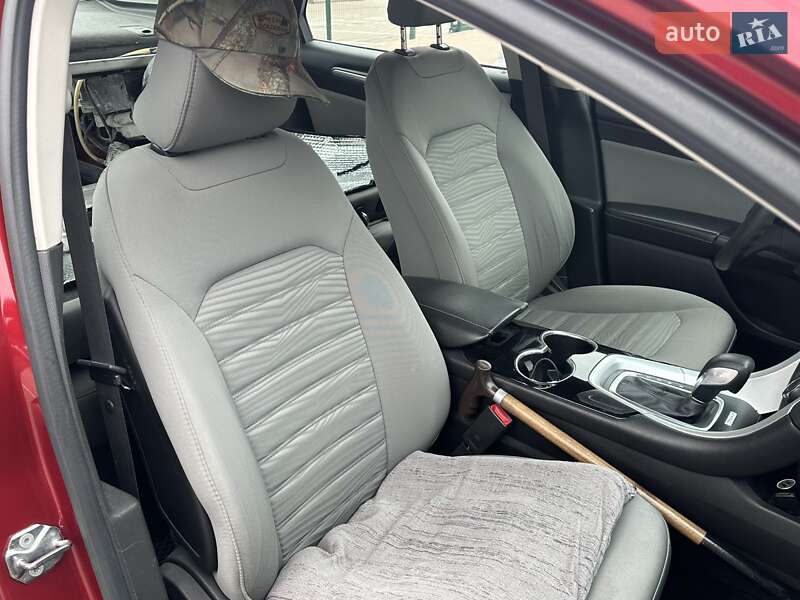 Седан Ford Fusion 2015 в Киеве