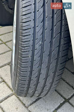 Хэтчбек Ford Fusion 2008 в 
