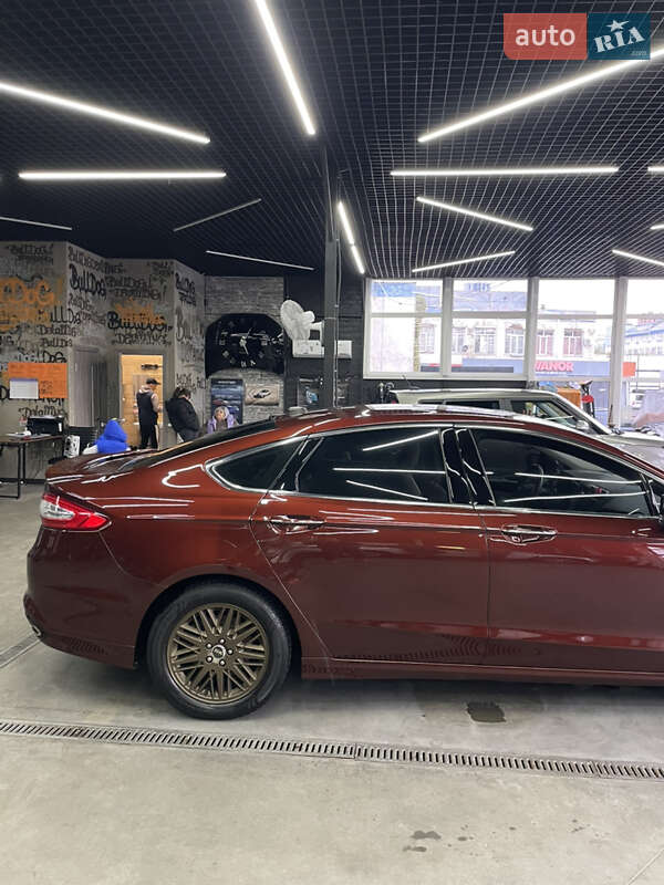 Седан Ford Fusion 2015 в Києві фото 7 Седан Ford Fusion 2015 в Києві