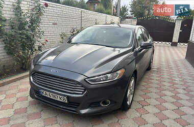 Седан Ford Fusion 2014 в Сумах