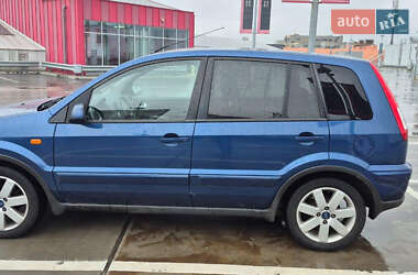 Хэтчбек Ford Fusion 2008 в 
