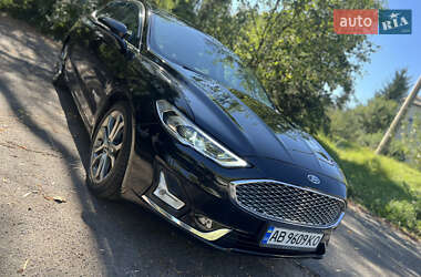 Седан Ford Fusion 2018 в 