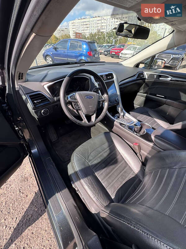 Седан Ford Fusion 2014 в Запоріжжі