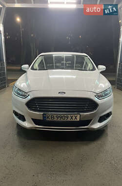 Ford Fusion 2015