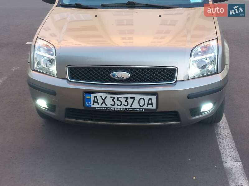 Хетчбек Ford Fusion 2003 в Харкові