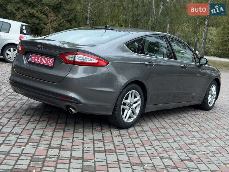 Седан Ford Fusion 2014 в Лубнах