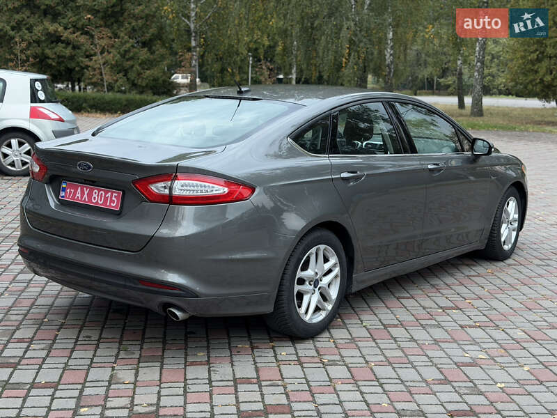 Седан Ford Fusion 2014 в Лубнах