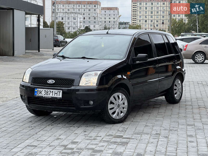 Ford Fusion 2003