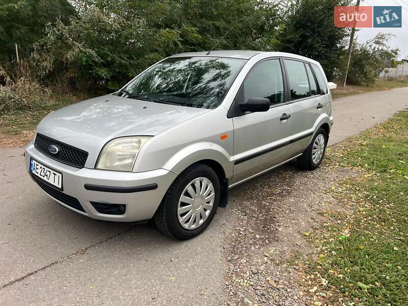 Ford Fusion 2004