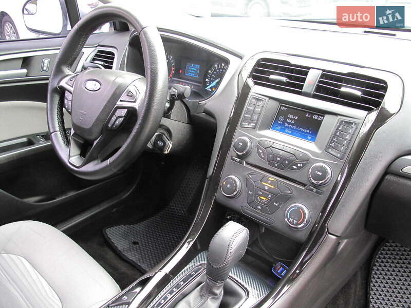 Седан Ford Fusion 2016 в Києві фото 64 Седан Ford Fusion 2016 в Києві