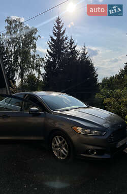 Ford Fusion 2014