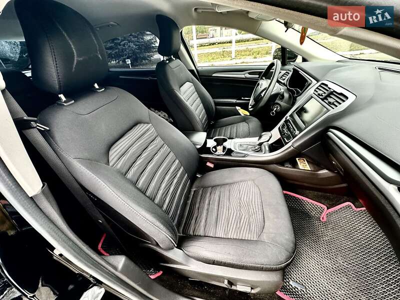 Седан Ford Fusion 2015 в Харькове