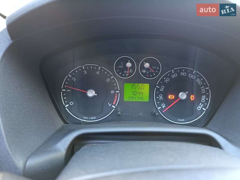 Хетчбек Ford Fusion 2008 в Павлограді