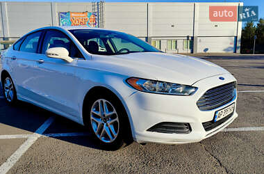 Седан Ford Fusion 2016 в 